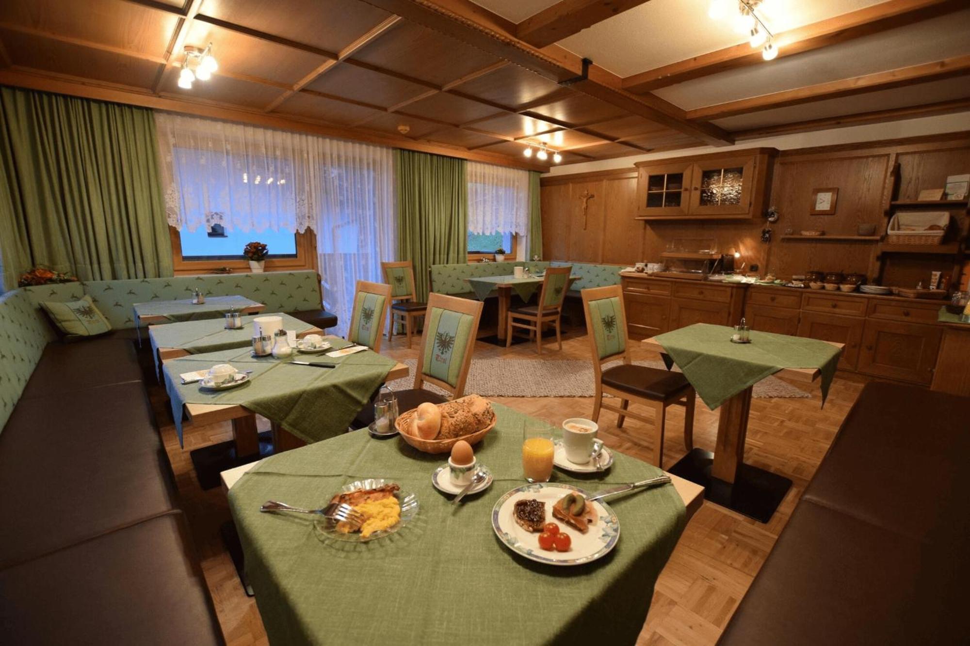 Frühstückspension Rehwinkl Sölden Exterior foto